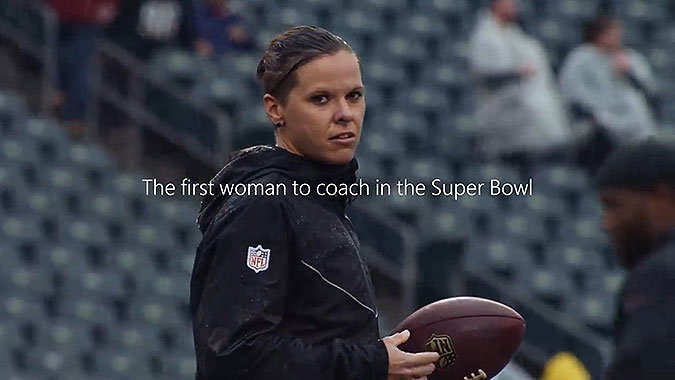 微软2020超级碗【广告公司】第一位超级碗女教练